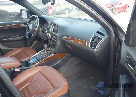 2011 Audi Q5 2.0T Premium z USA, uszkodzony, nr VIN WA1CFAFP8BA018369